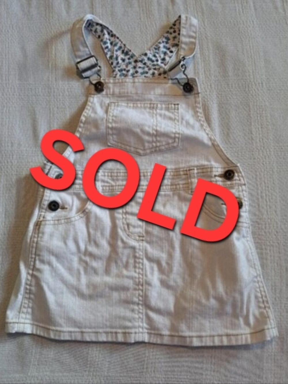 Mini Boden girls size 4-5 years off white overall skirt heart back pockets